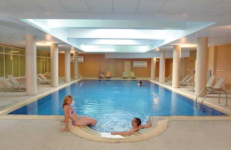 Pafian Park Holiday Village Пафос Экстерьер фото