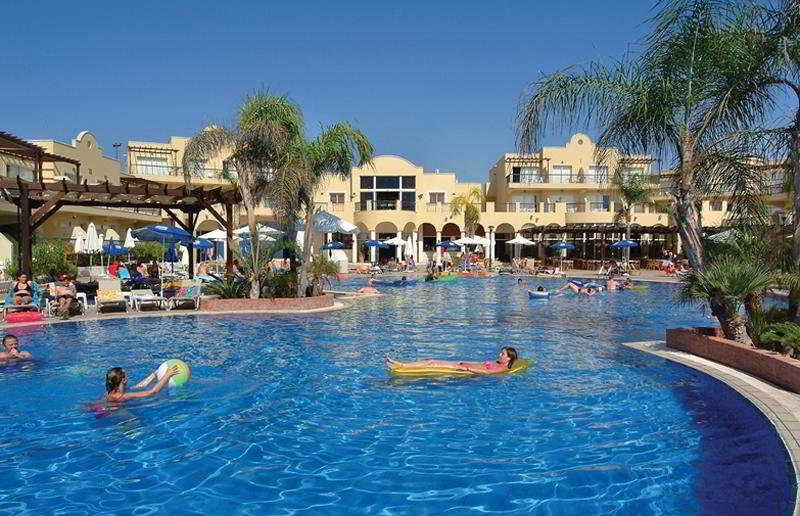 Pafian Park Holiday Village Пафос Экстерьер фото