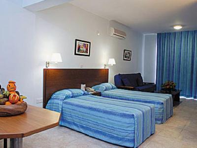 Pafian Park Holiday Village Пафос Экстерьер фото